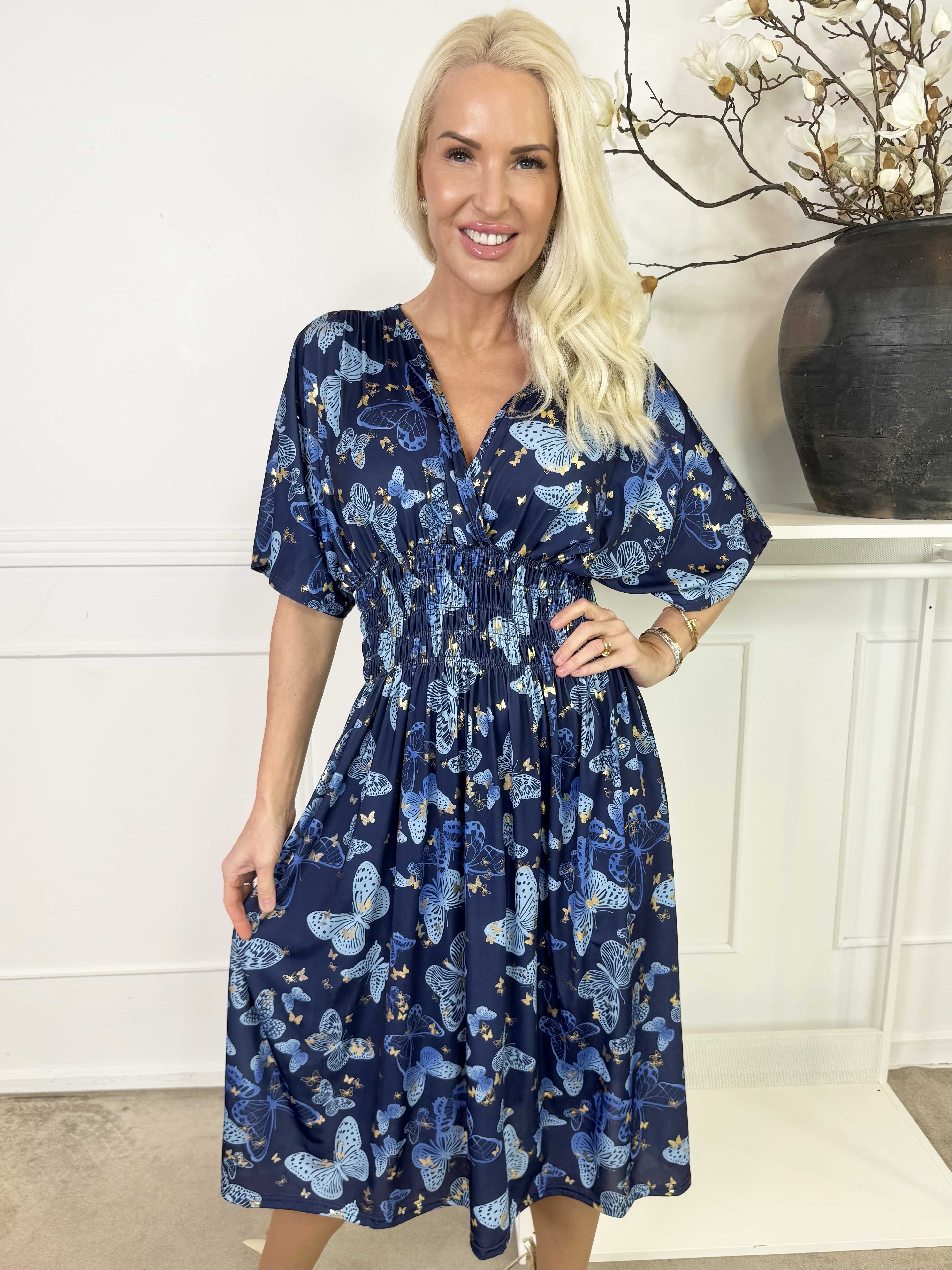 Pams Butterfly Midi S/S - Elastisk kjole med sommerfugleprint